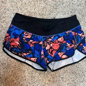 Lulu speed up shorts - size 6